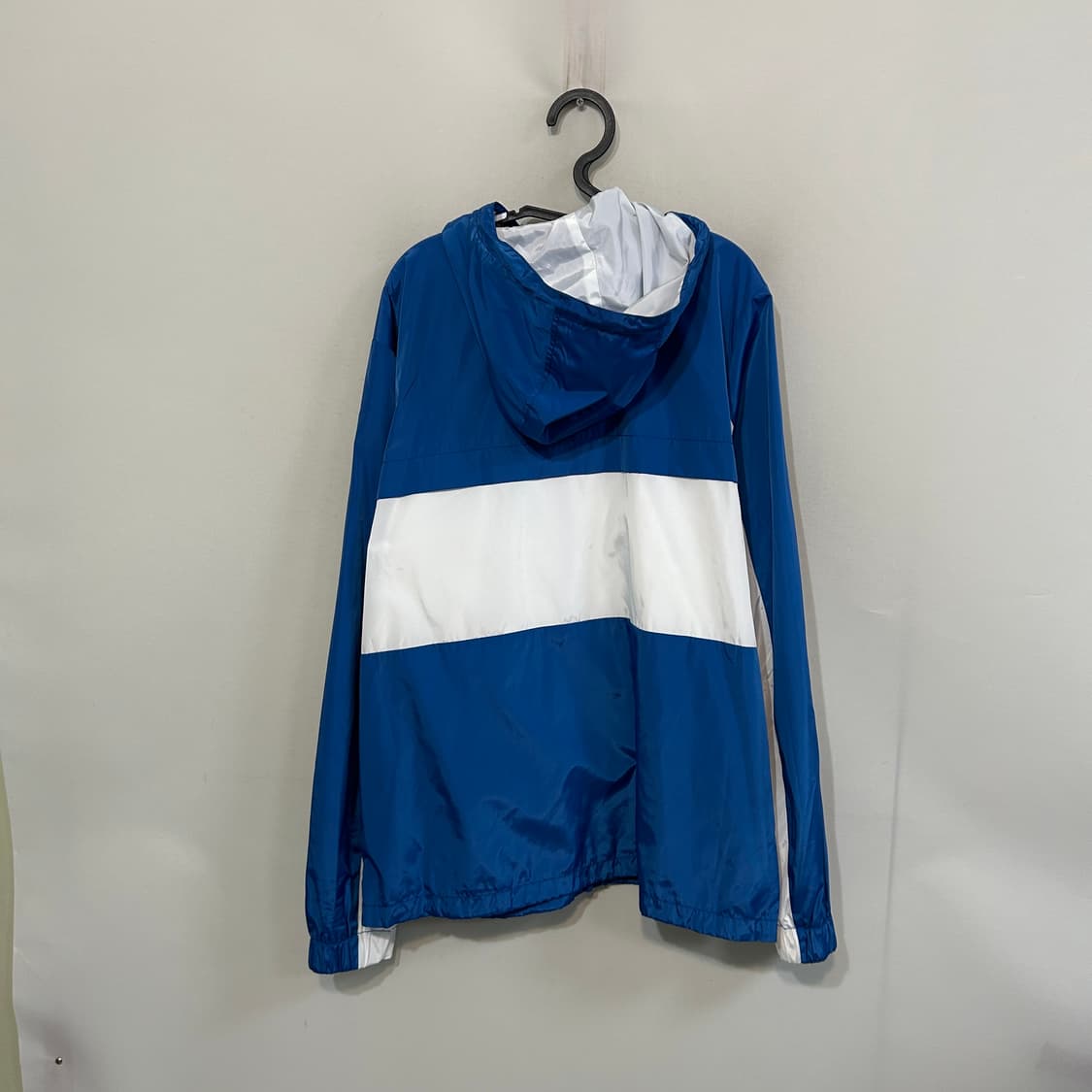 켈빈클라인 바람막이 105 상품이미지3