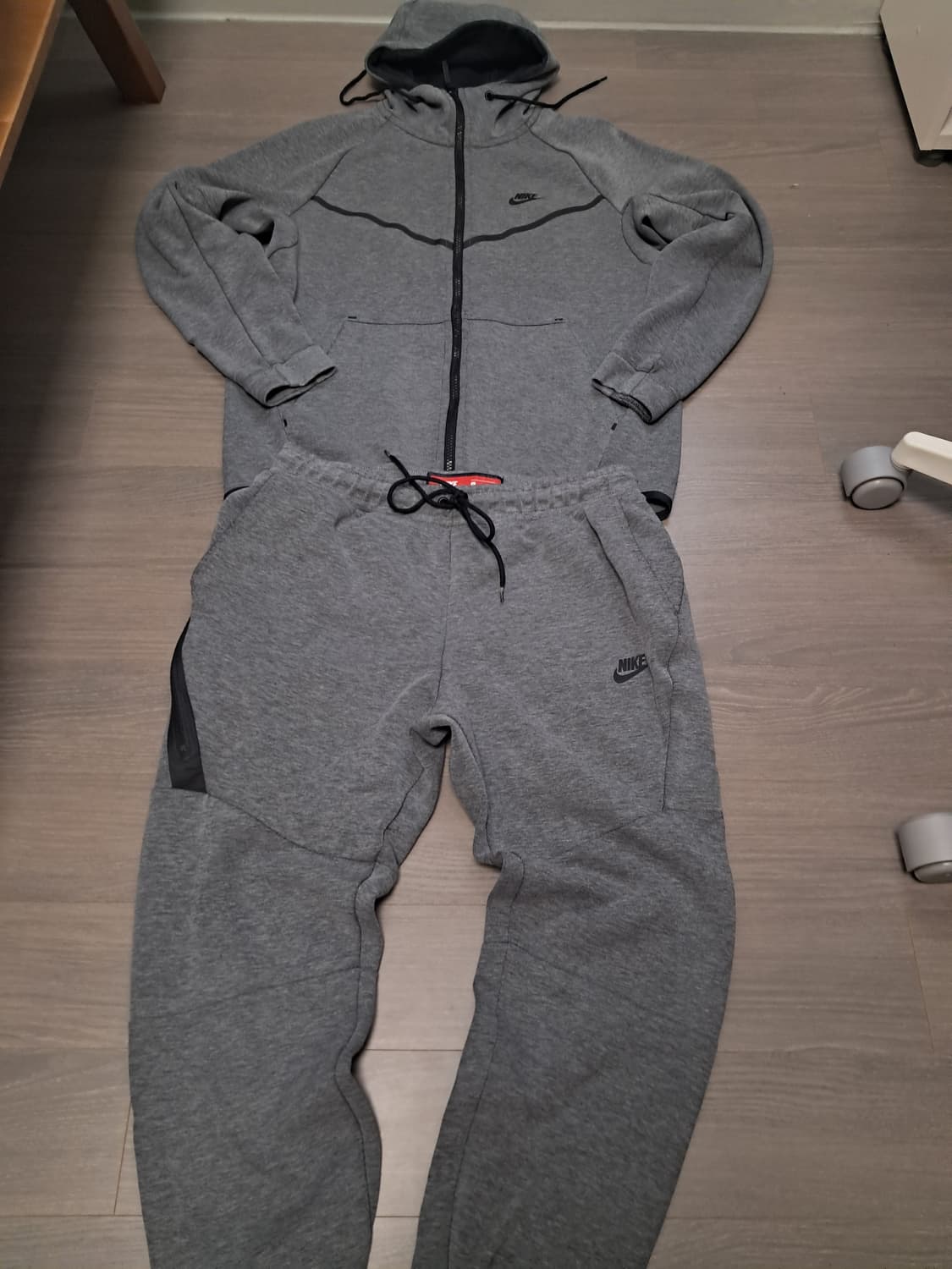 나이키 테크팩 세트 L 상품이미지1