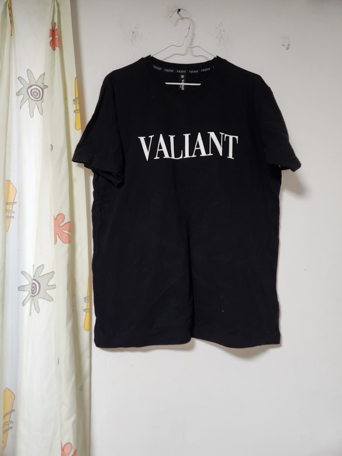 VALIANT 발리언트 블랙 반팔 티셔츠 100 상품이미지1