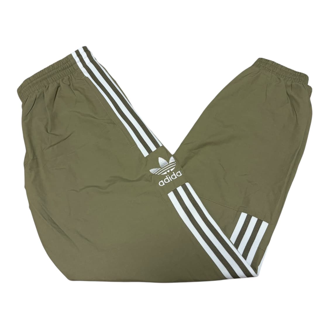 대장급 아디다스 락업 올리브 트랙탑 트레이닝 세트 상품이미지3