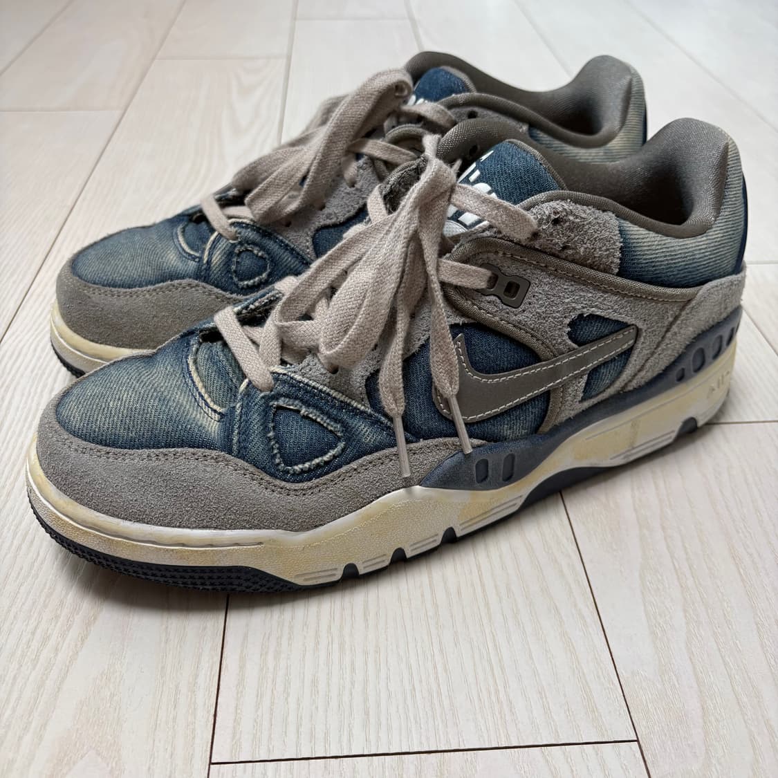 [270] 나이키 니고 리바이스 에어포스3 로우 상품이미지1