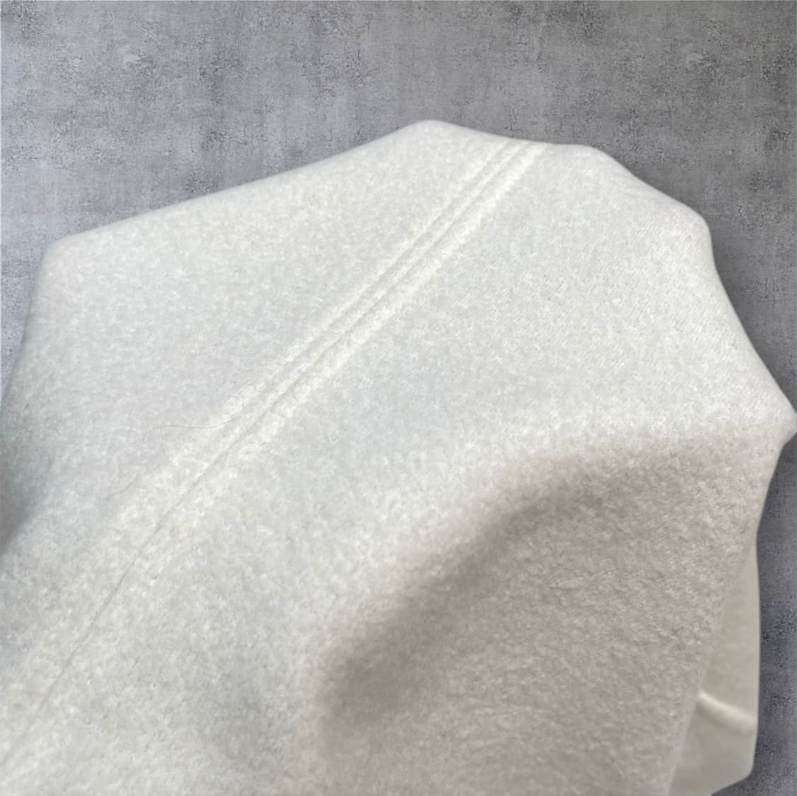 코스 COS 아이보리 버튼 디테일 보일드 울 스웨트 셔츠 S 상품이미지6