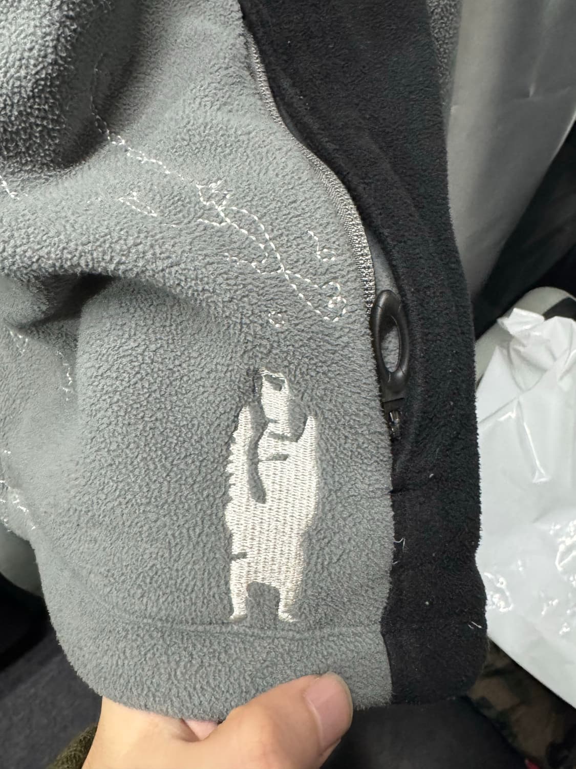 오클리 00s 플리스 집업 상품이미지4