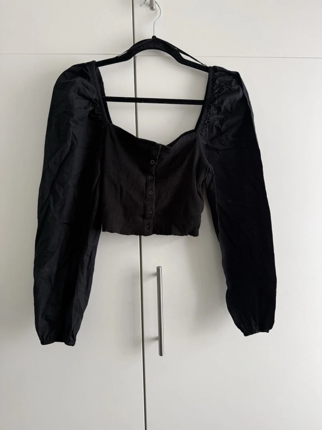 Zara 퍼프 슬리브 탑 블랙 상품이미지4