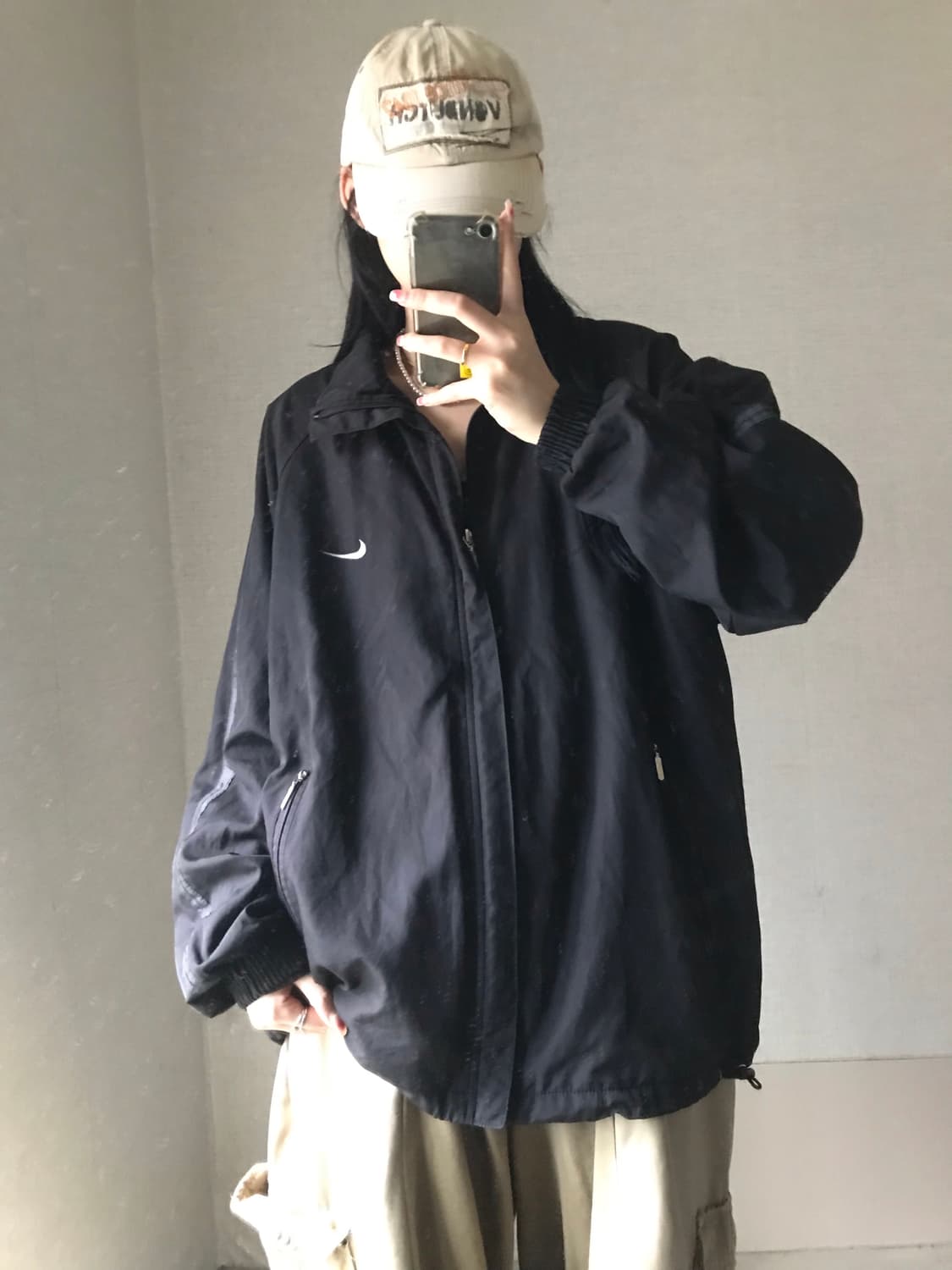 나이키 블랙 오버핏 바람막이 상품이미지1