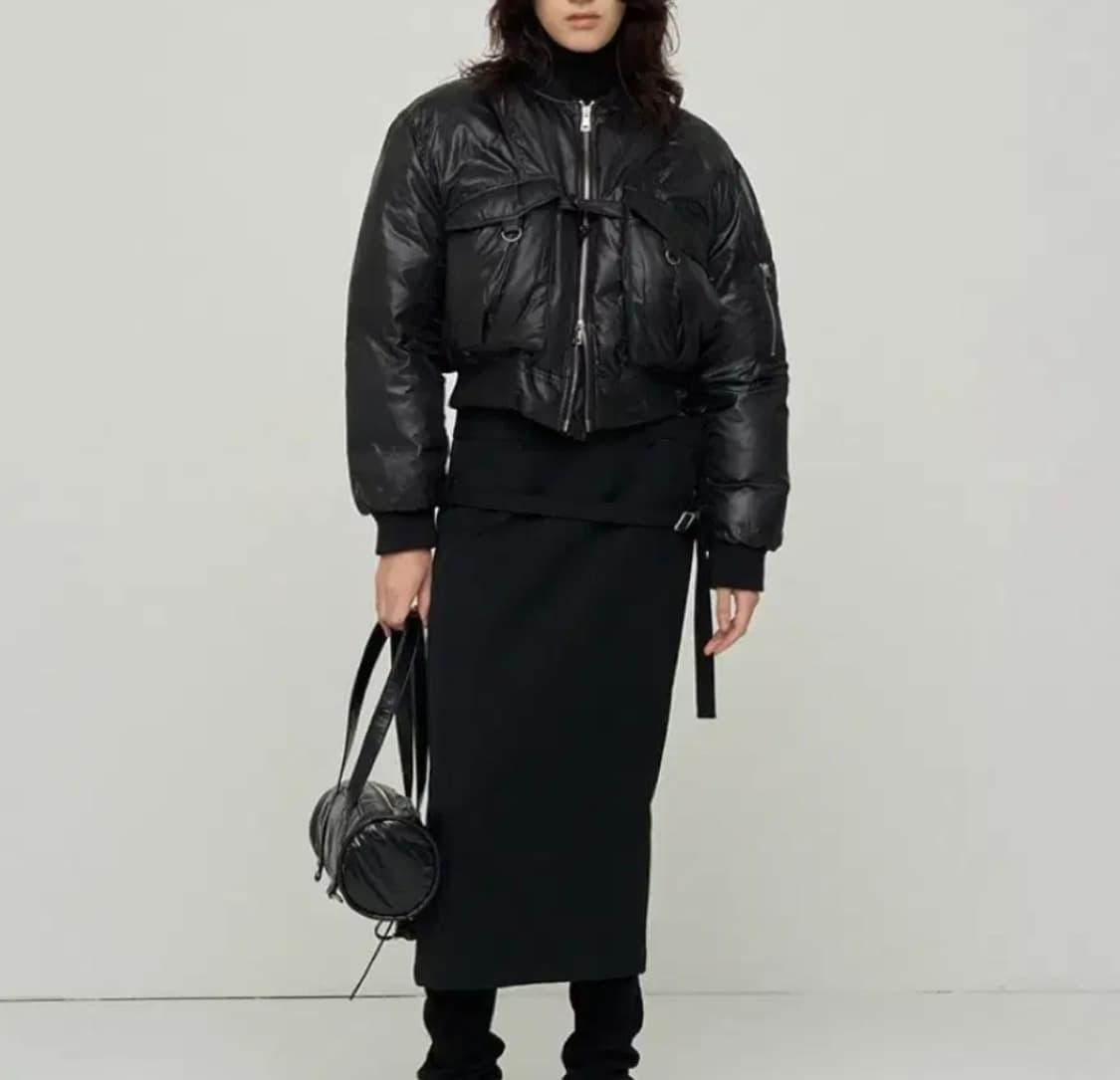 LCDC Cropped Bomber Puffer Jacket (Black 상품이미지3