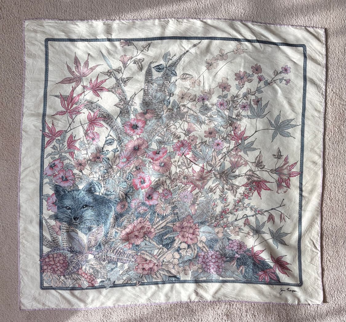 짐 톰슨 Jim Thompson 빈티지 실크 스카프 (여우와 숲 패턴) 상품이미지1