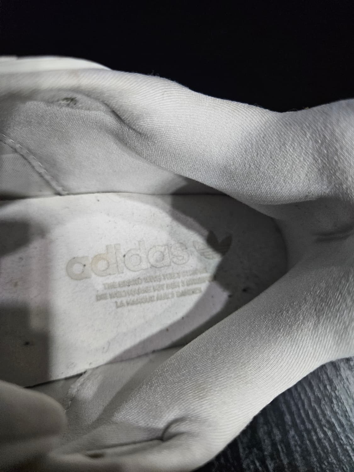 아디다스 오즈노바 화이트컬러 남성 265 스니커즈  상품이미지4