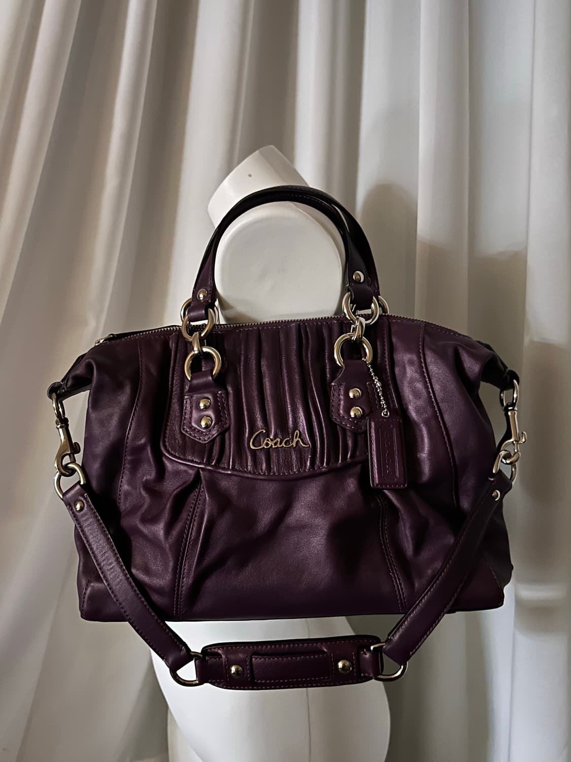코치 빈티지 퍼플 숄더백 핸드백 상품이미지2
