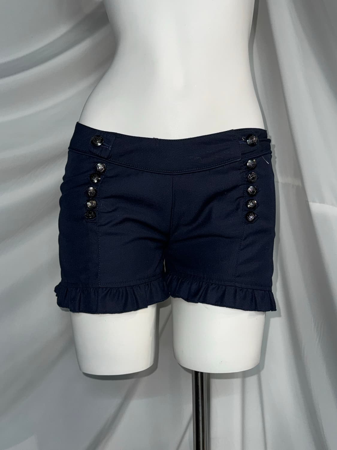 버버리 리즈리사 엑시즈팜 가디언 캐캐체 미키깔 네이비 체크 코디세트 상품이미지3