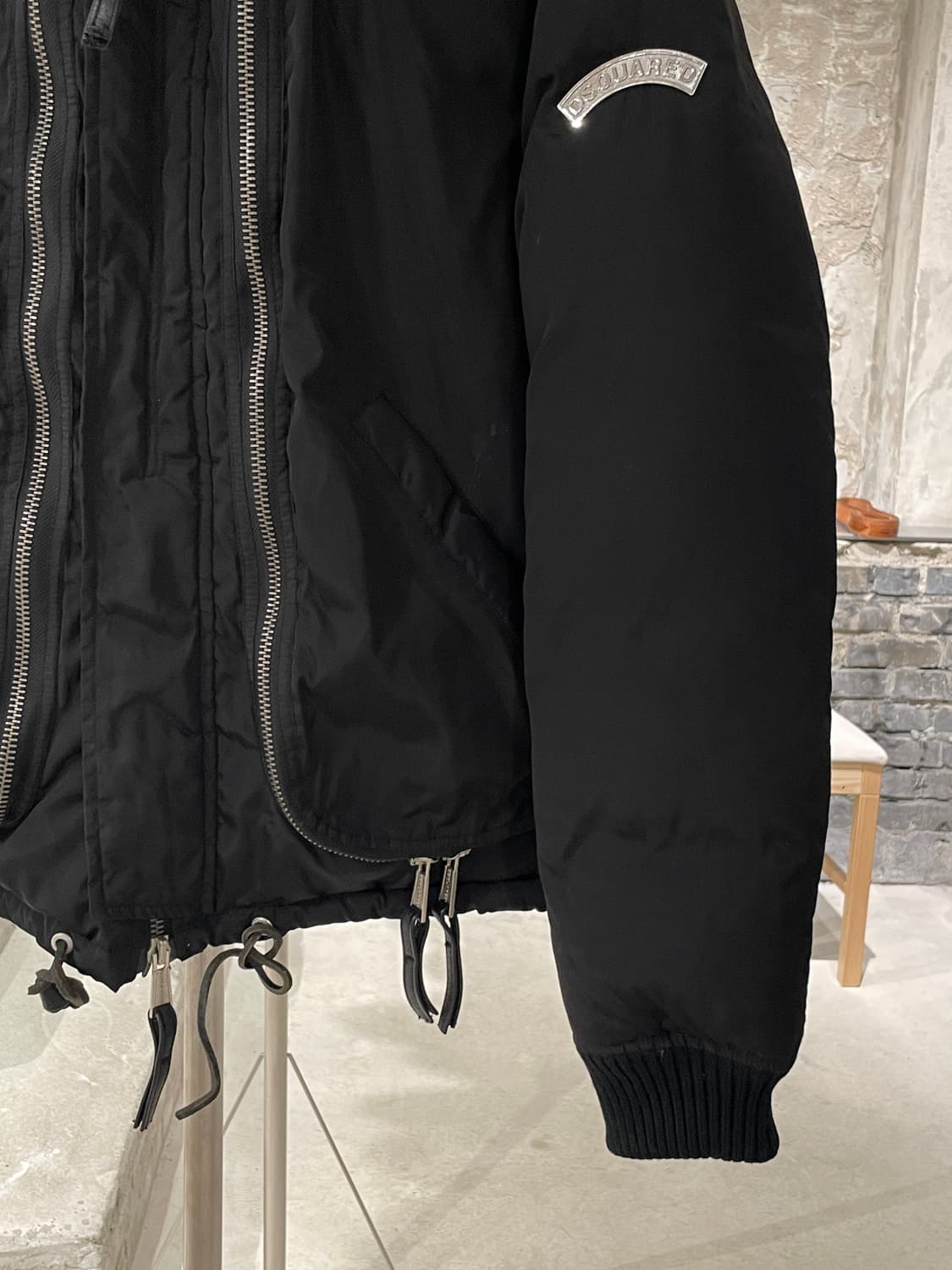 디스퀘어드2 블랙 지퍼 레이어 투 웨이 푸퍼 자켓 상품이미지5