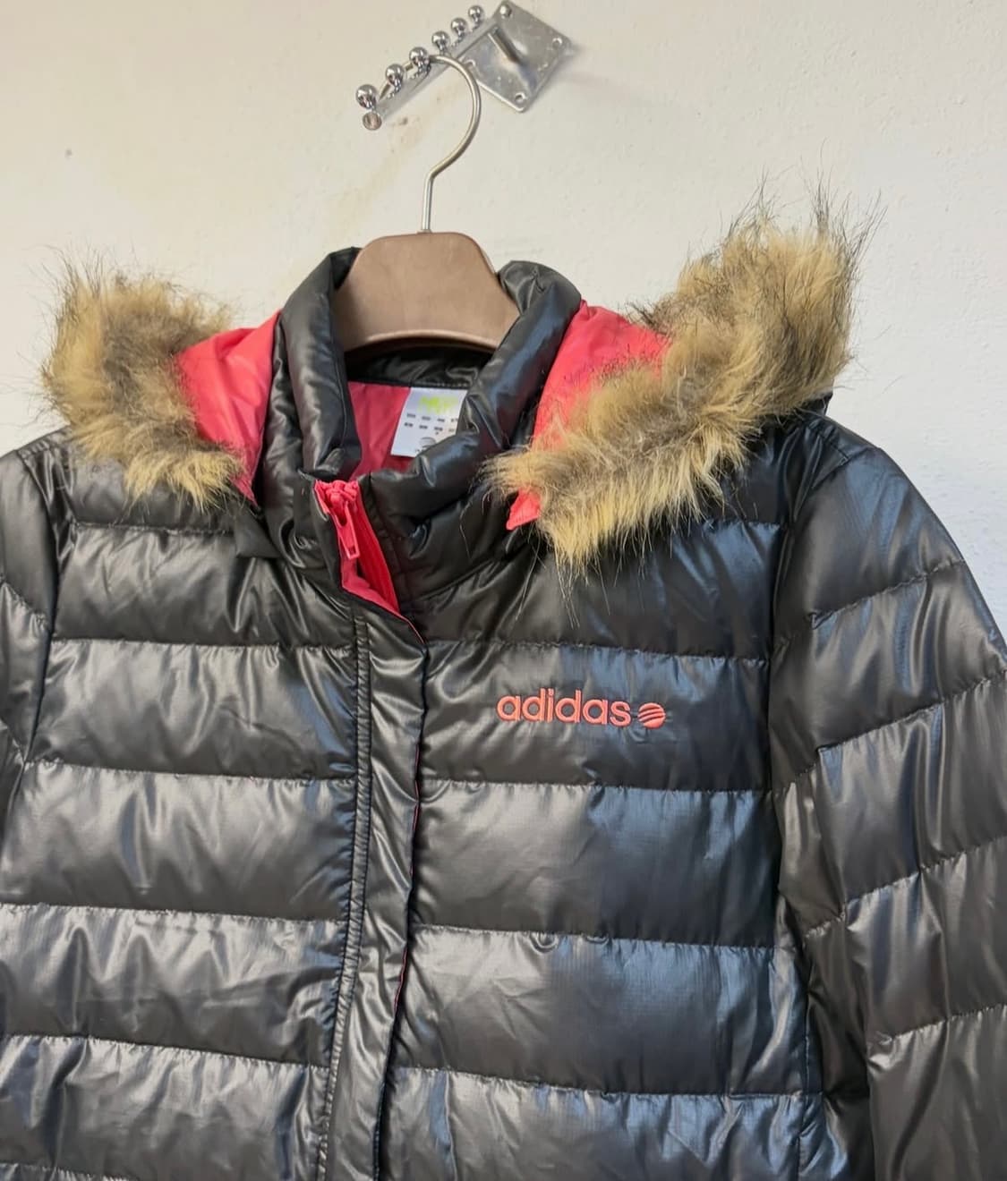 아디다스 퍼후드 경량 패딩 상품이미지4