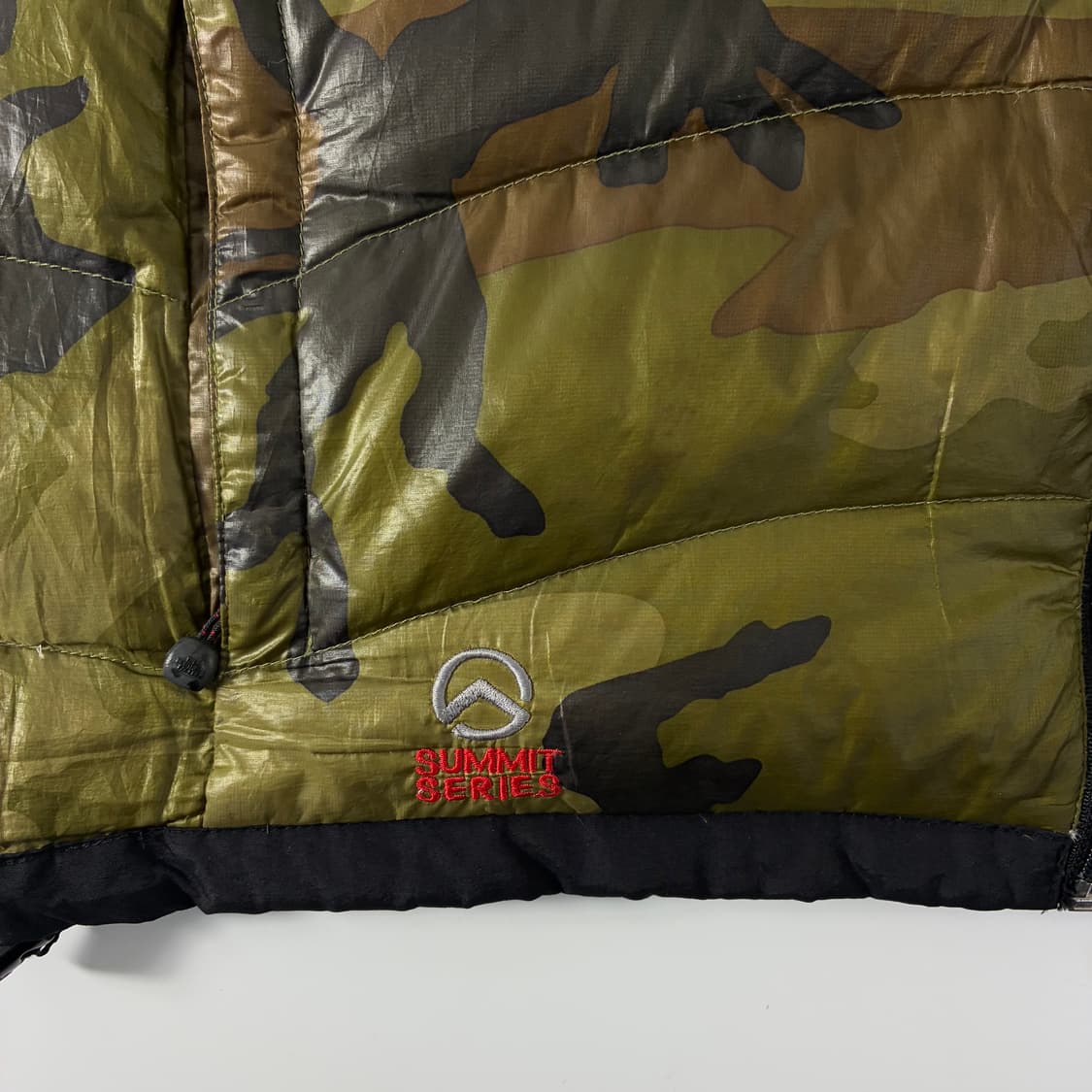 The norhface  노스페이스 카모 패딩 베스트  상품이미지5