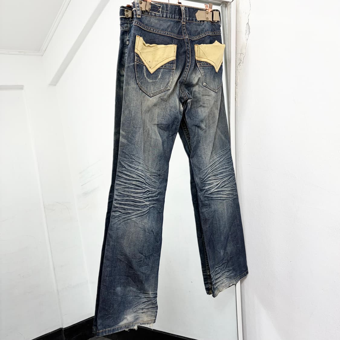 Fuzzy 워시드 데님 팬츠 상품이미지5