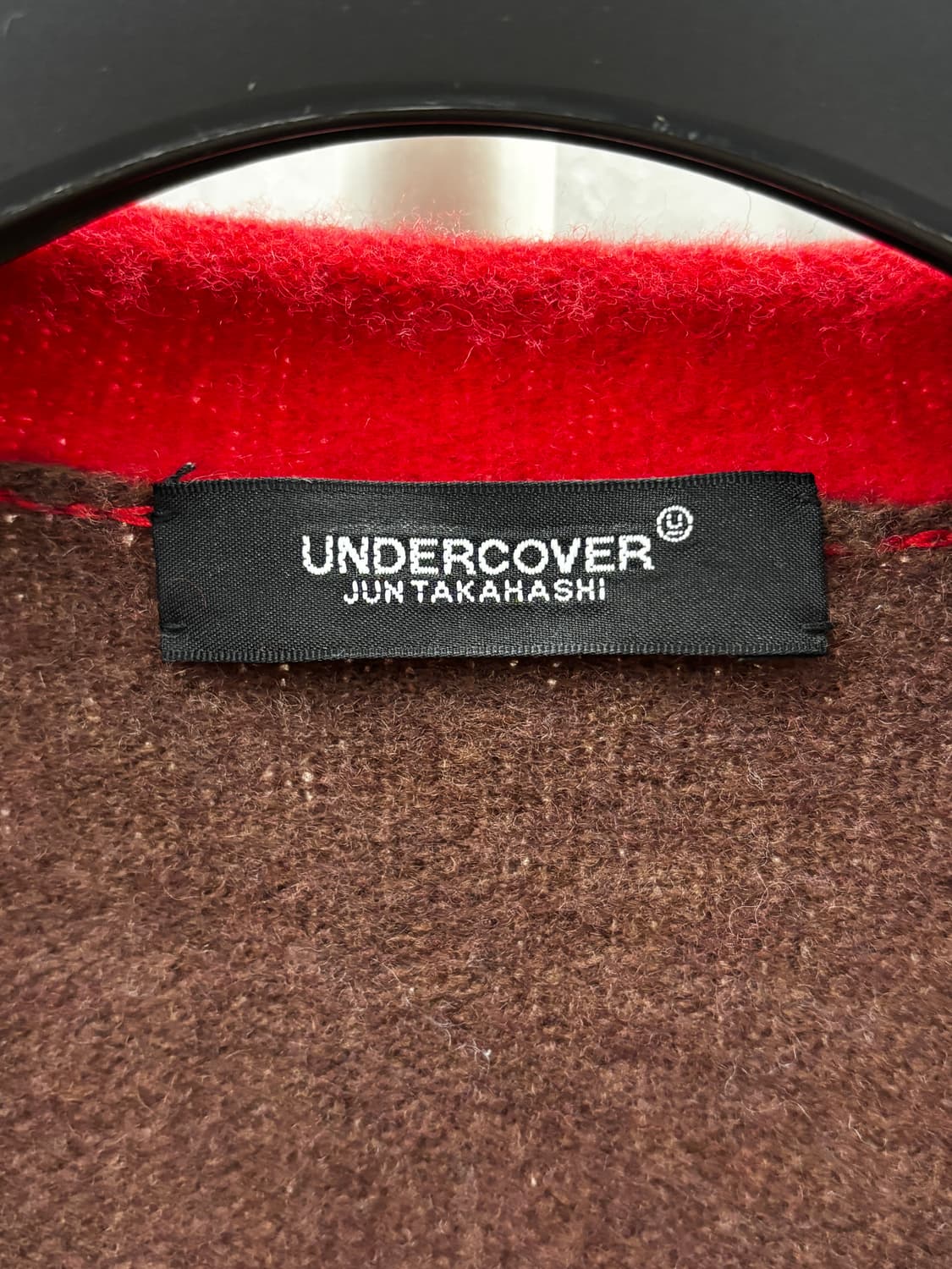 UNDERCOVER 브이넥 스트라이프 니트 상품이미지4