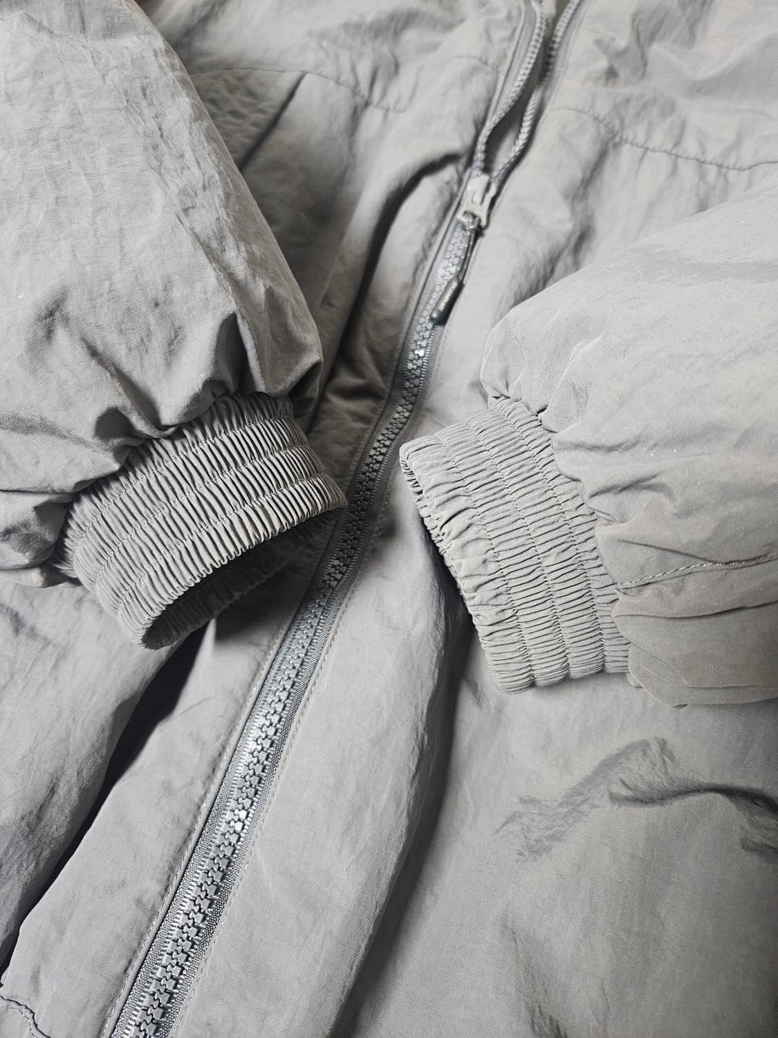 필루미네이트 숏 몬스터 파카 차콜 L 상품이미지2