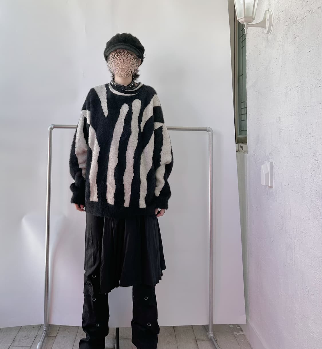 pattern point hairy over-fit knit 상품이미지3