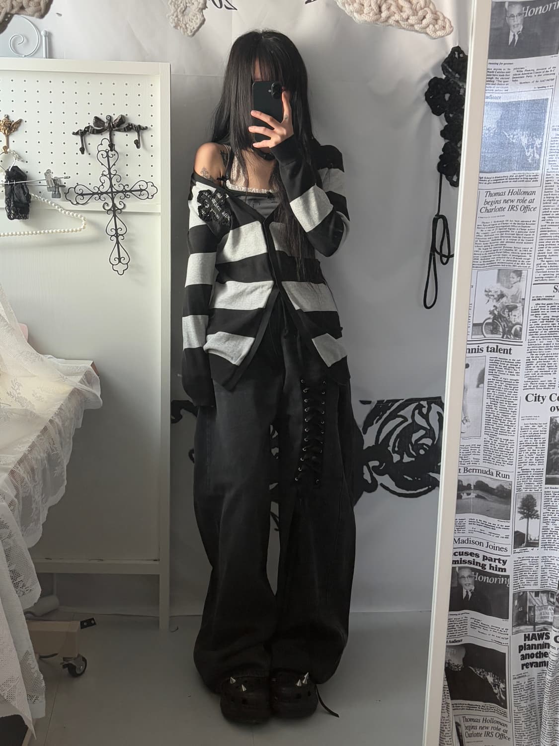 • striped cross-patch cardigan 상품이미지2