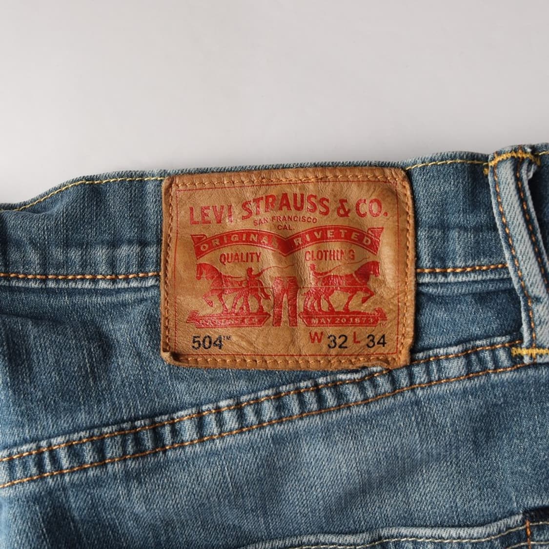 리바이스 504 레귤러 스트레이트 워싱 데님 32 상품이미지6
