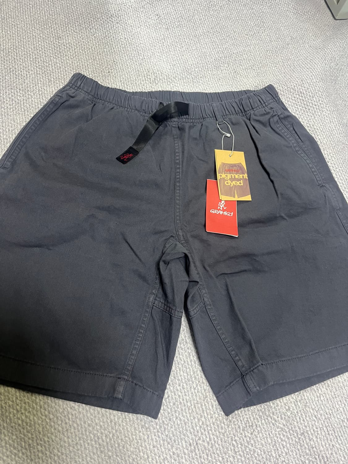 그라미치 지쇼트 G-SHORT 희귀색상 피그먼트 다이드 포실그레이 L 상품이미지1