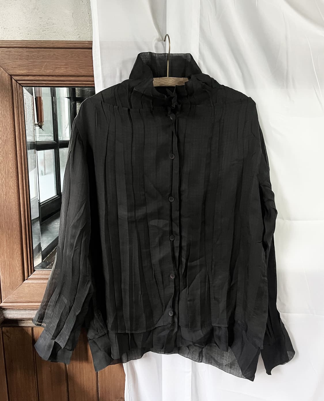 ISSEY MIYAKE sheer pleated lap blouse 상품이미지5