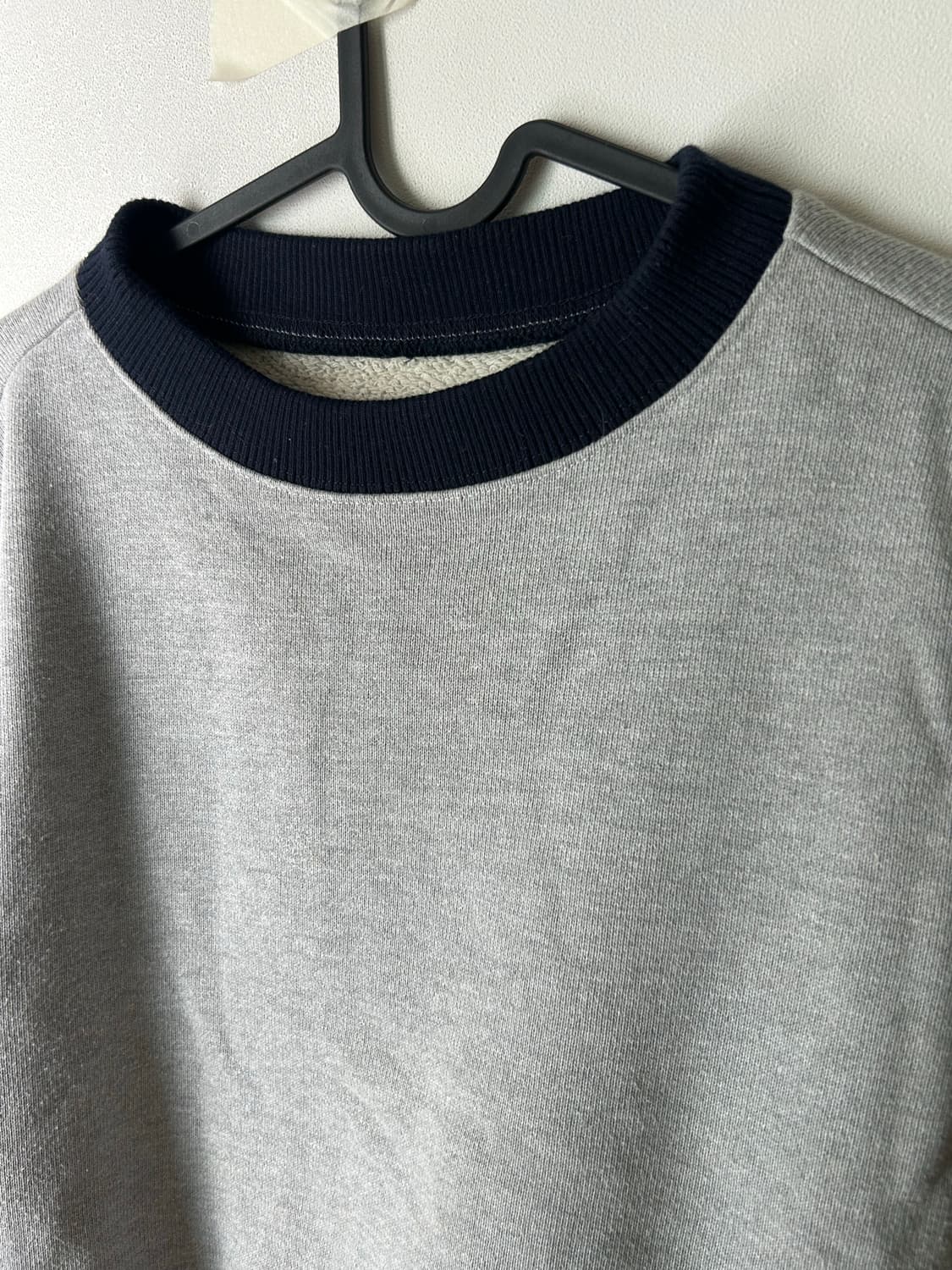 배색 맨투맨 상품이미지5