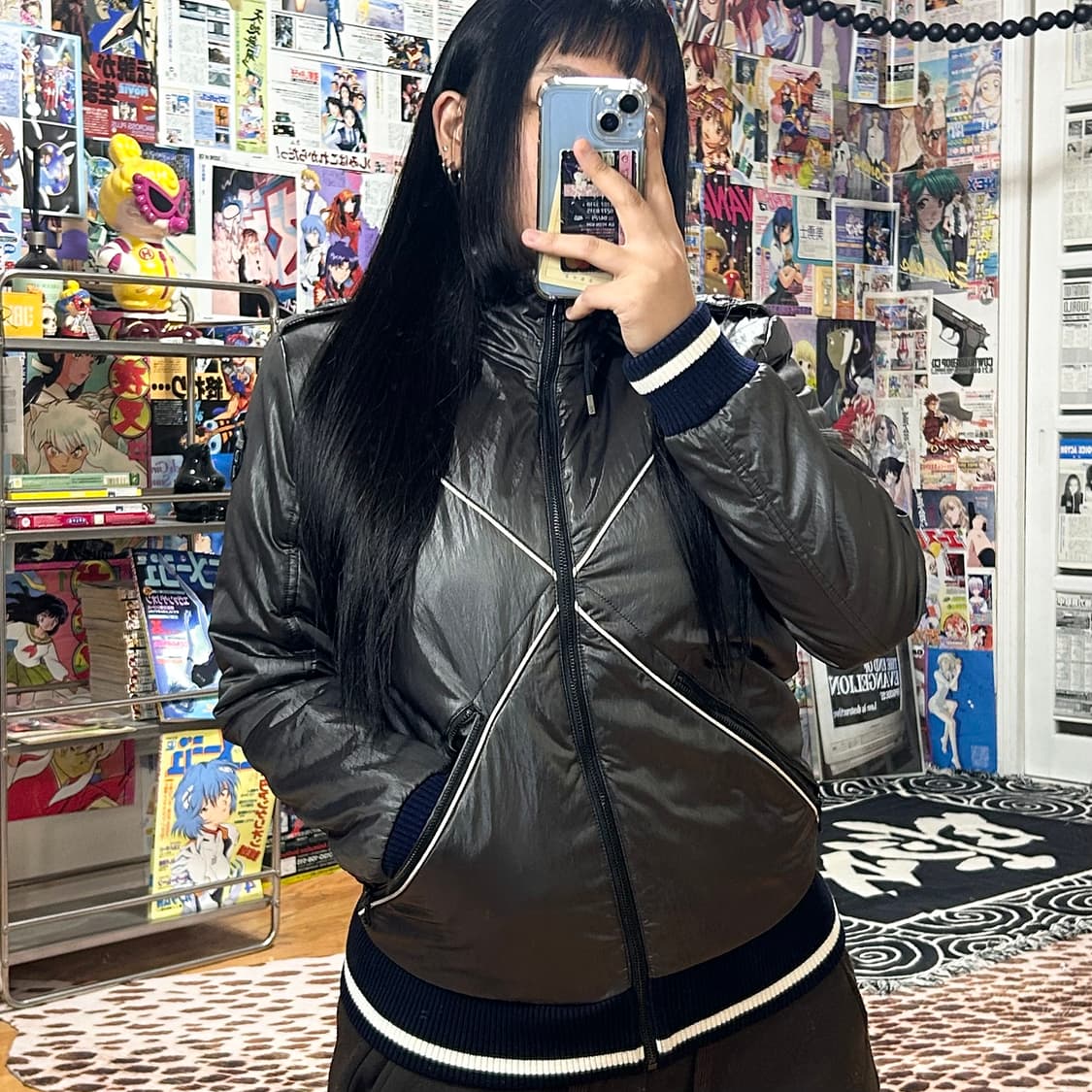 DOHC 카키 절개 라인 누빔 패딩 점퍼 상품이미지2