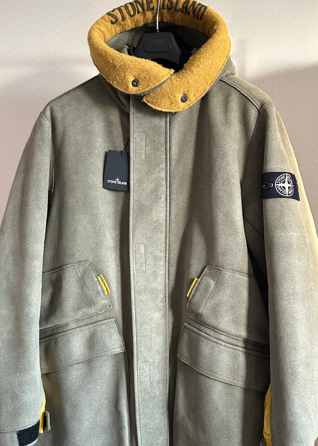 스톤아일랜드 맨메이드 스웨이드 롱패딩 L(105-110) 상품이미지1