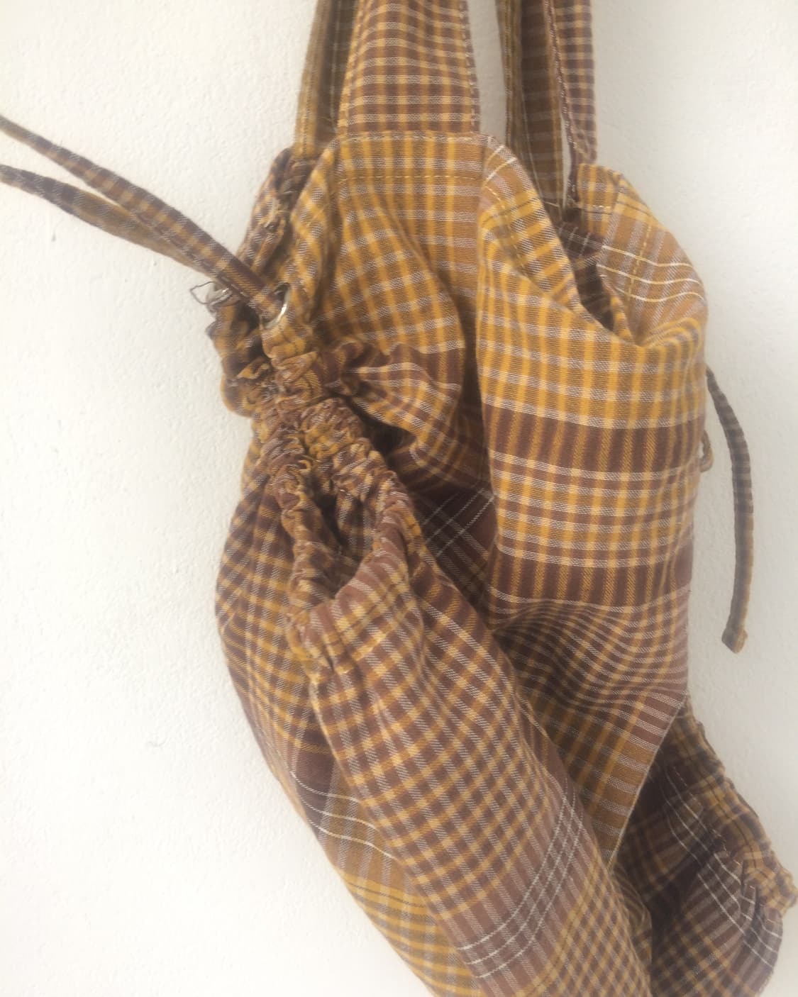 check pattern side shirring shoulder bag 상품이미지5