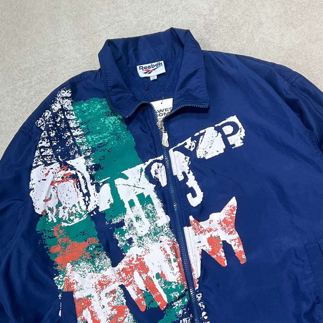 리복 그래픽 윈드브레이커 s10532 상품이미지4