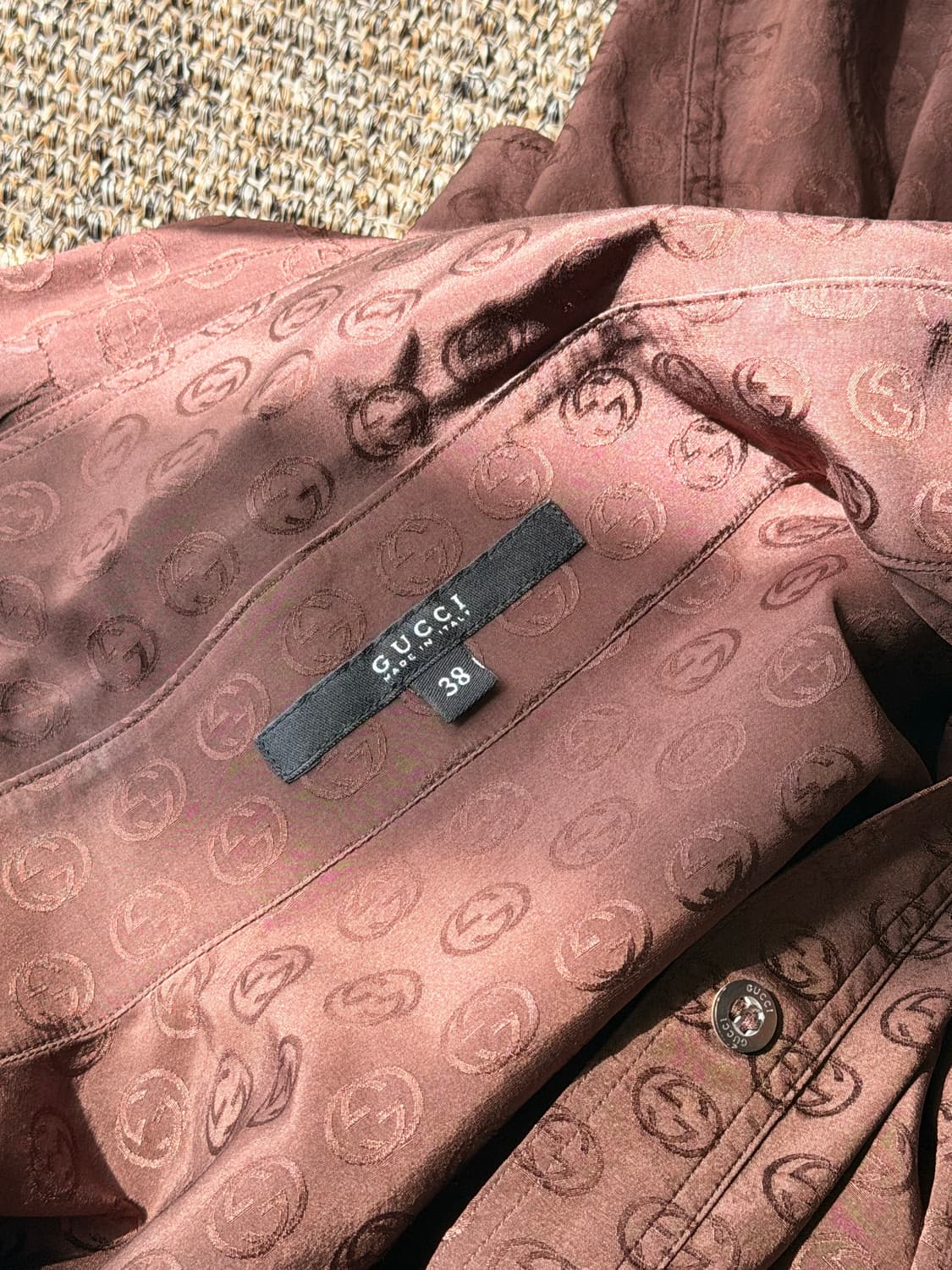 구찌 silk brown logo shirts 상품이미지8