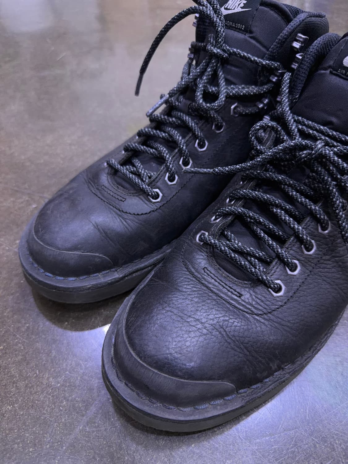 나이키 에어 마그마 워커 슈즈 블랙 275 상품이미지3