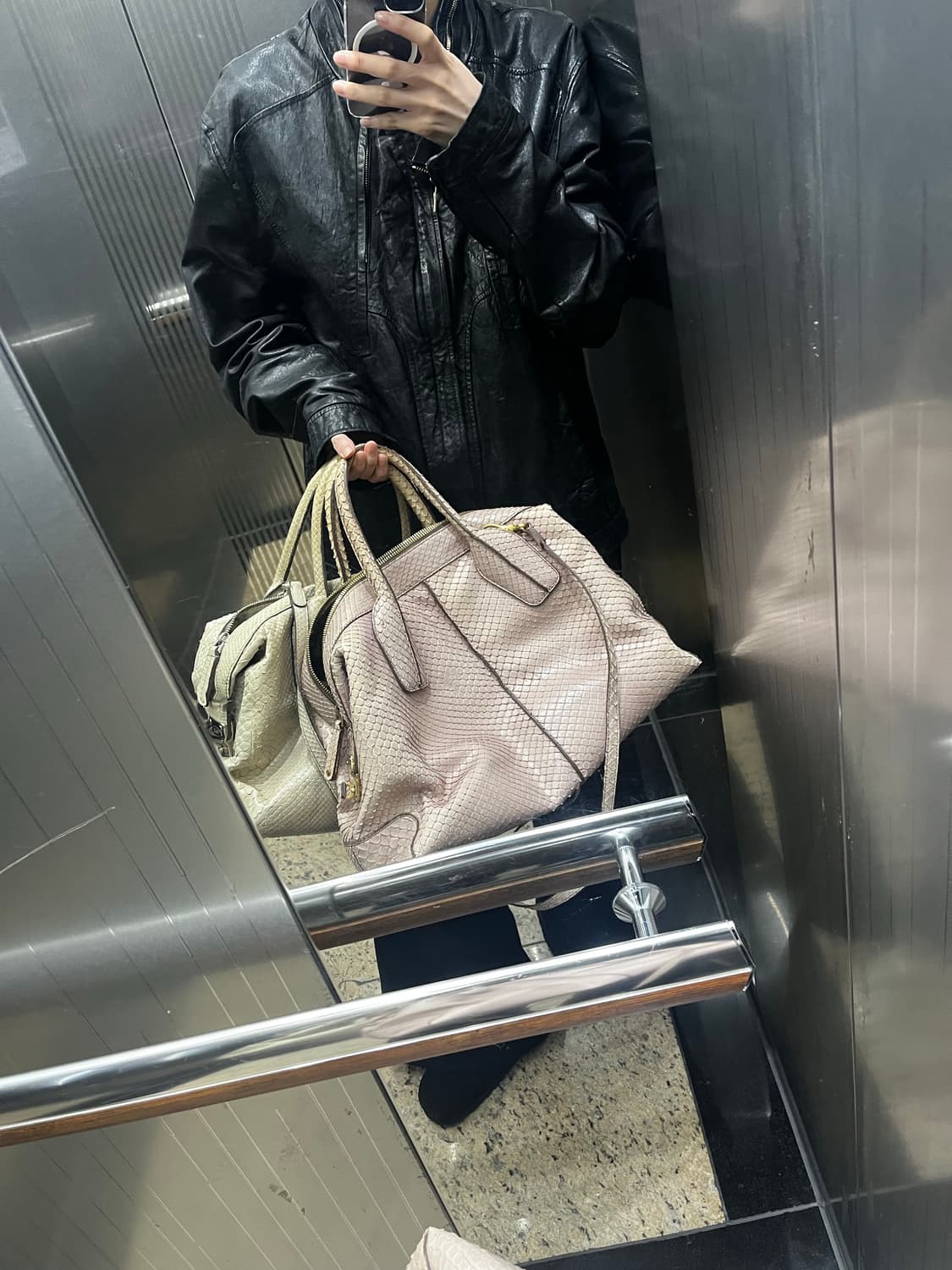 TOD’S 토즈 파이톤 백 2종 상품이미지2