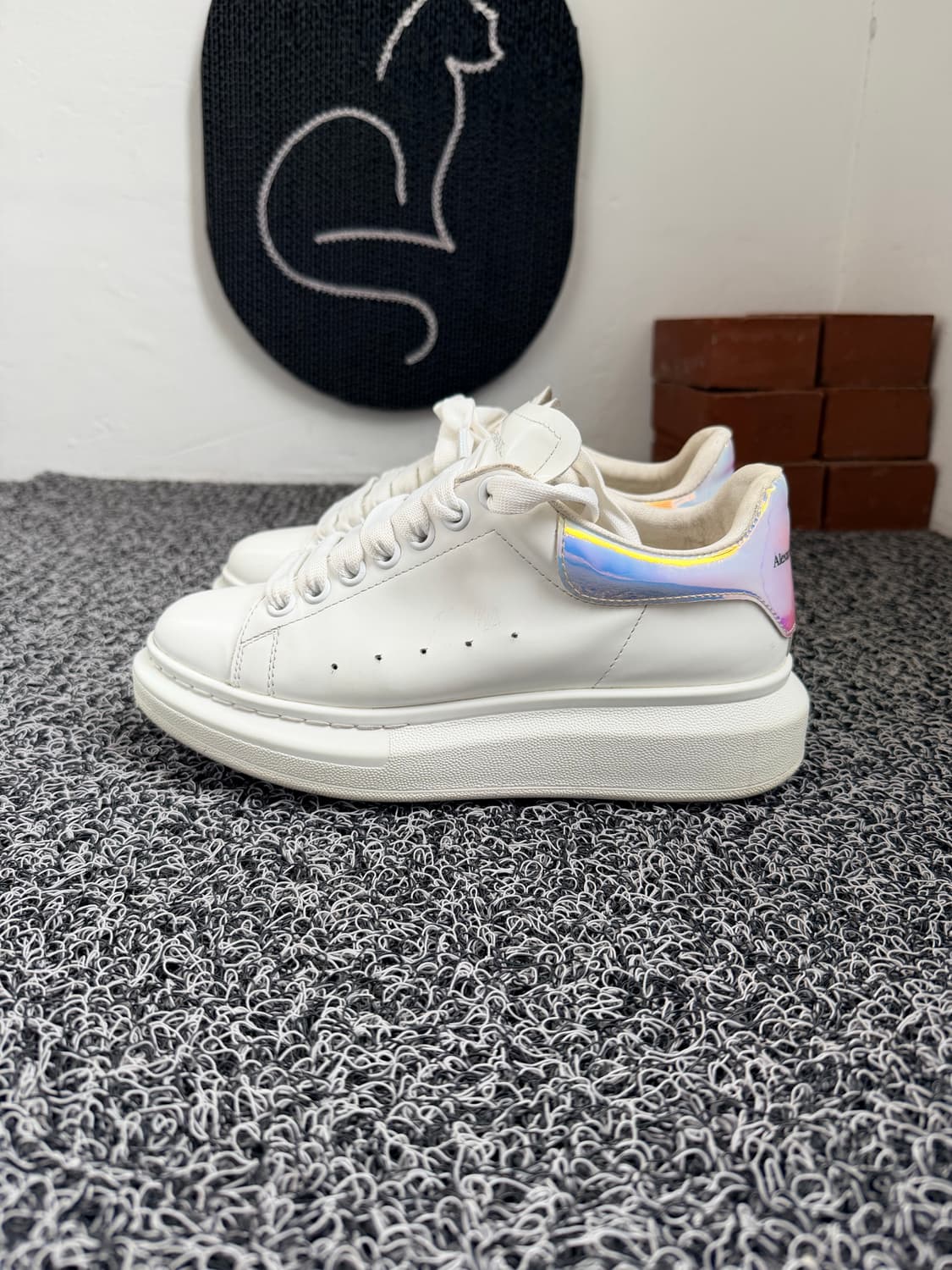 알렉산더 맥퀸 상품이미지1