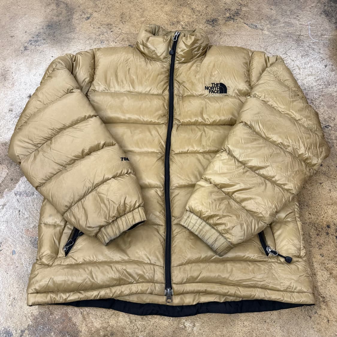 노스페이스 베이지 브라운 숏패딩 100 상품이미지2