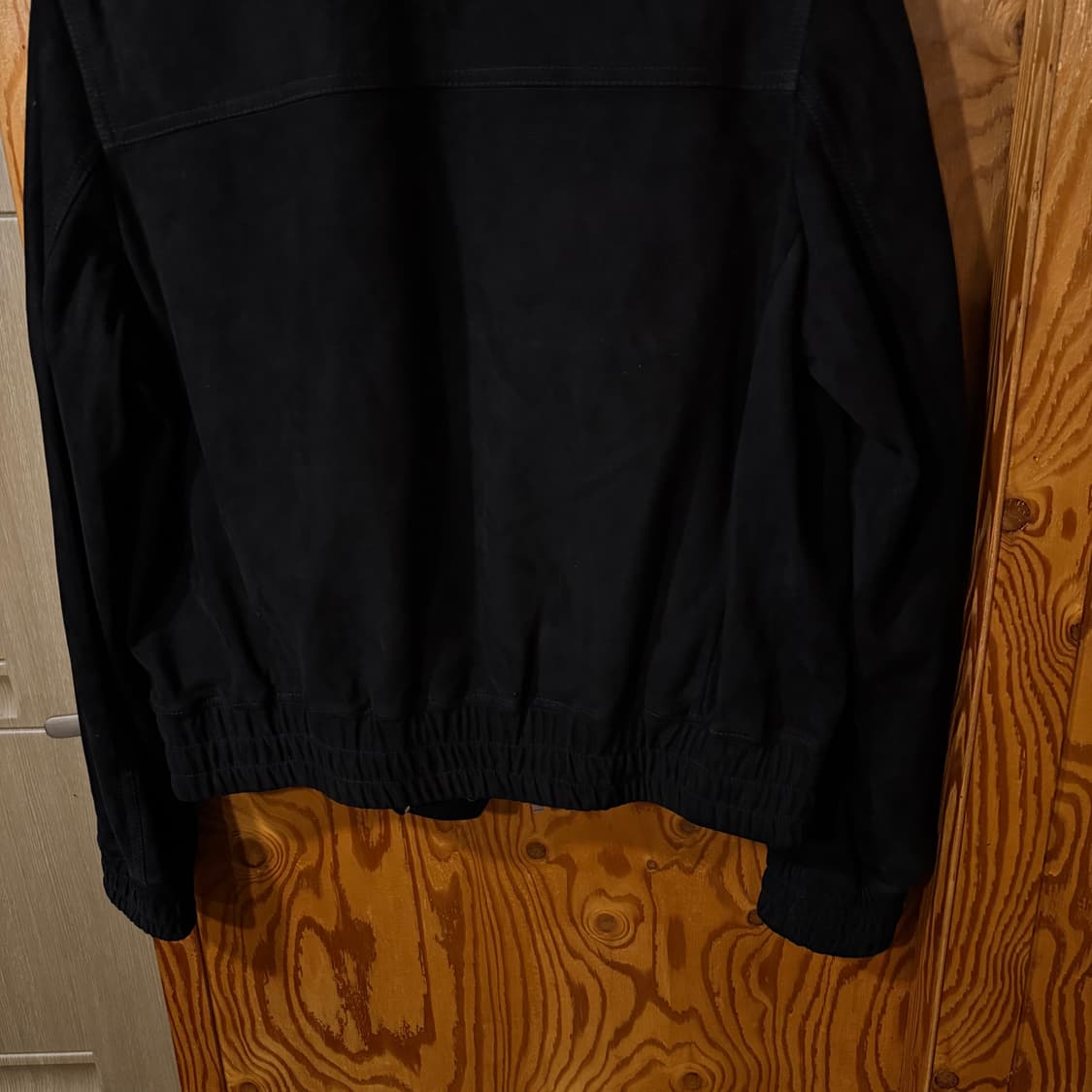 생로랑 플로랄 스터드 스웨이드 자켓 52 사이즈 상품이미지9