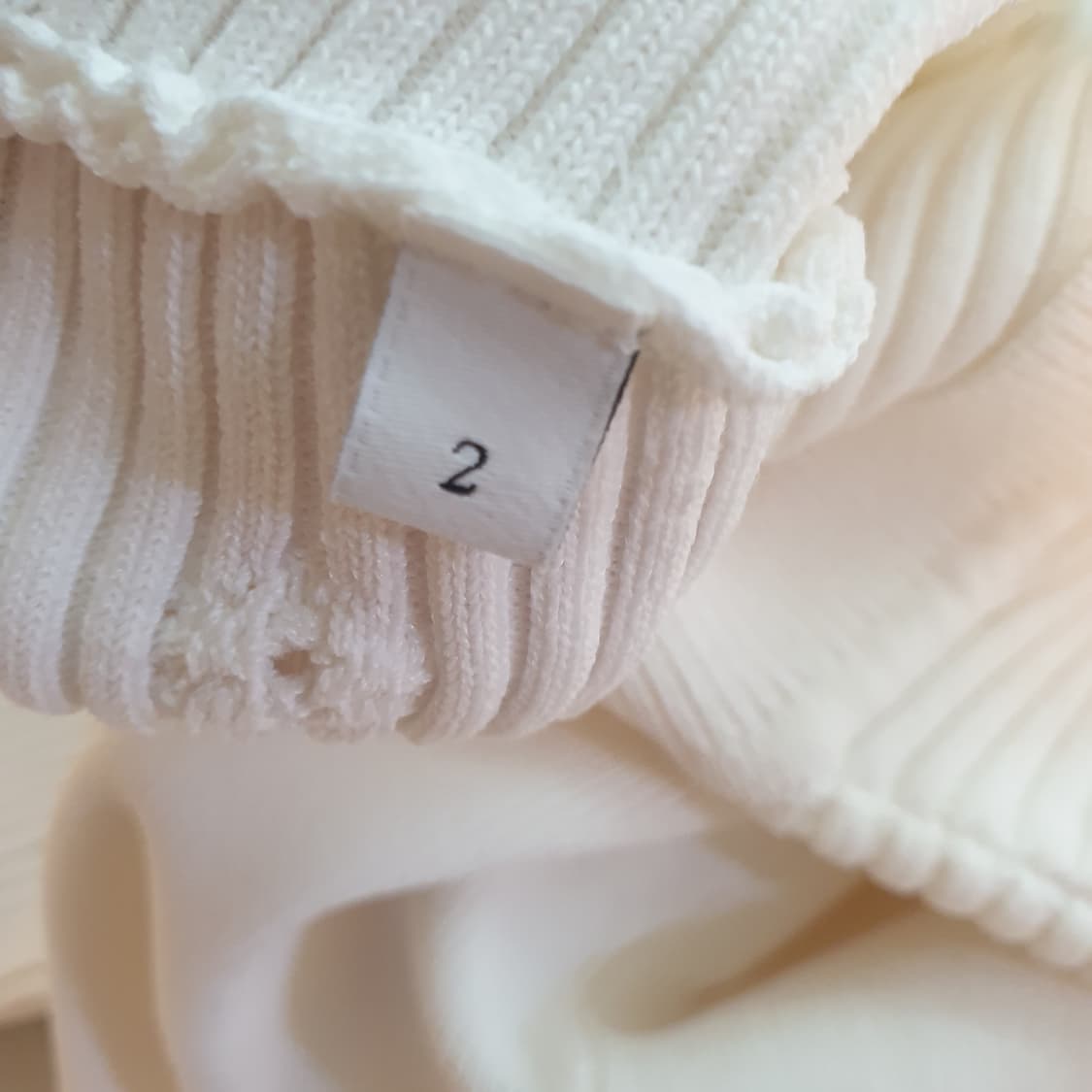 산드로 골지 플라워 쫄쫄이 여성 가디건 상품이미지6