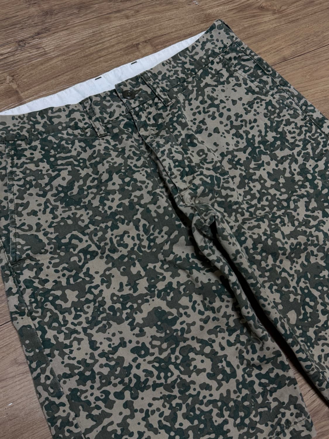 [30]칼하트 WIP 존슨 카모 쇼츠 반바지 상품이미지3