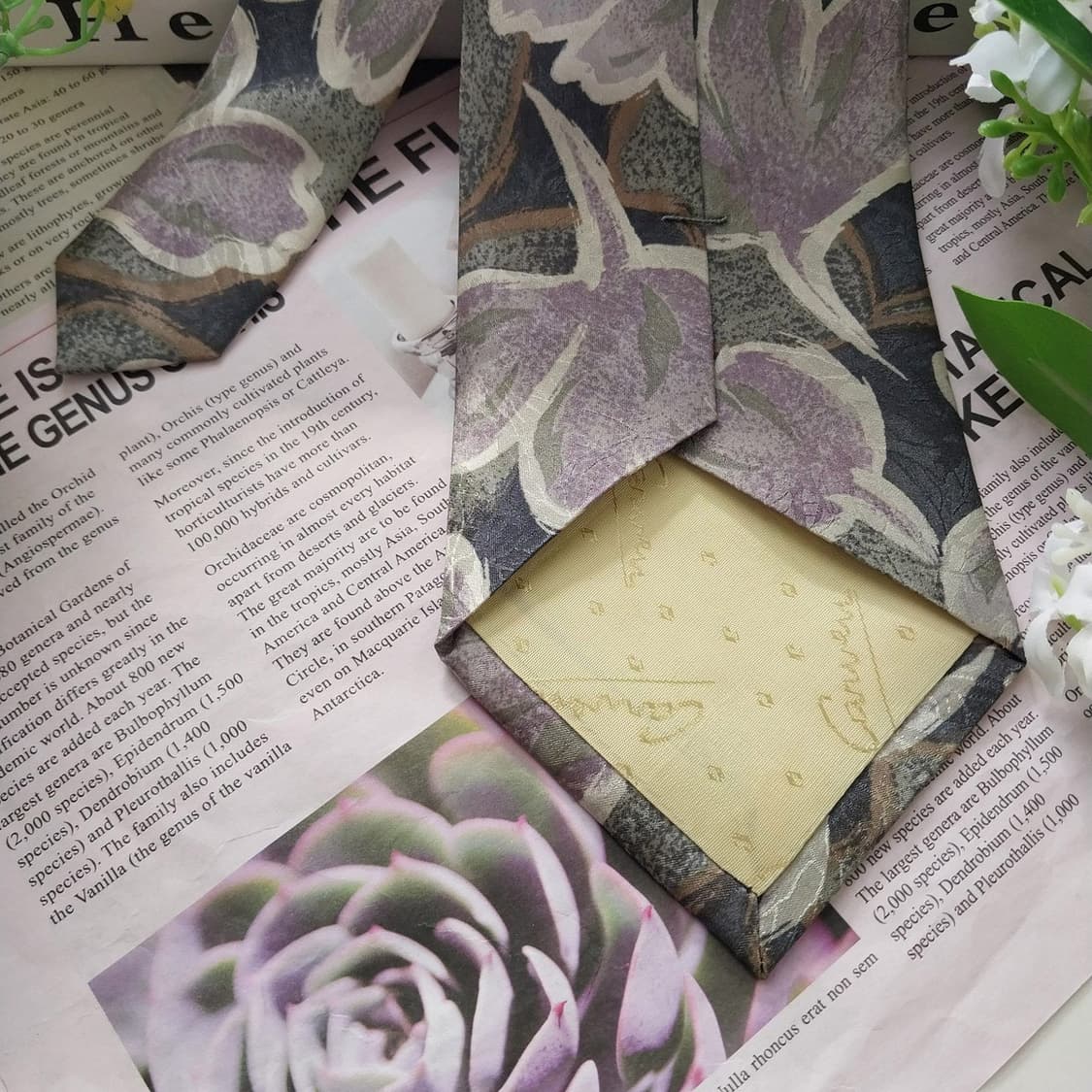 까르뱅 실크 카키 플로럴 아트 넥타이 9.4cm A+~A등급 K1490
 상품이미지7