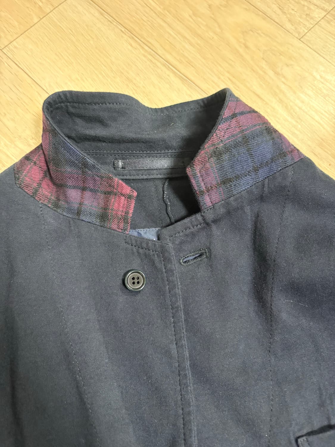 카라수 빈티지샵에서 샀던 꼼데 옴므 블레이저 팝니다. 상품이미지3