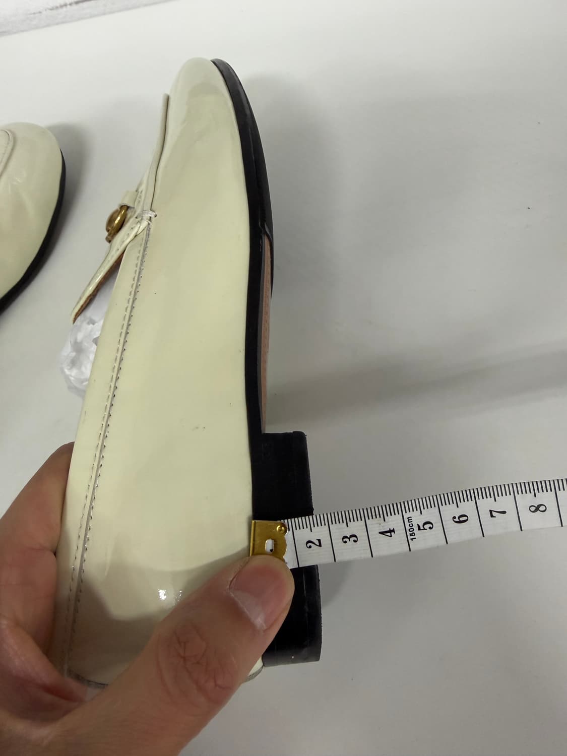 정품) 구찌 홀스빗 여성 에나멜 금장 로퍼 37 상품이미지8