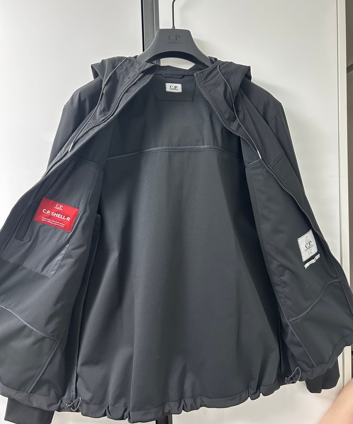 C.P. 컴퍼니 쉘-R 고글 자켓 블랙 - 25SS 상품이미지3