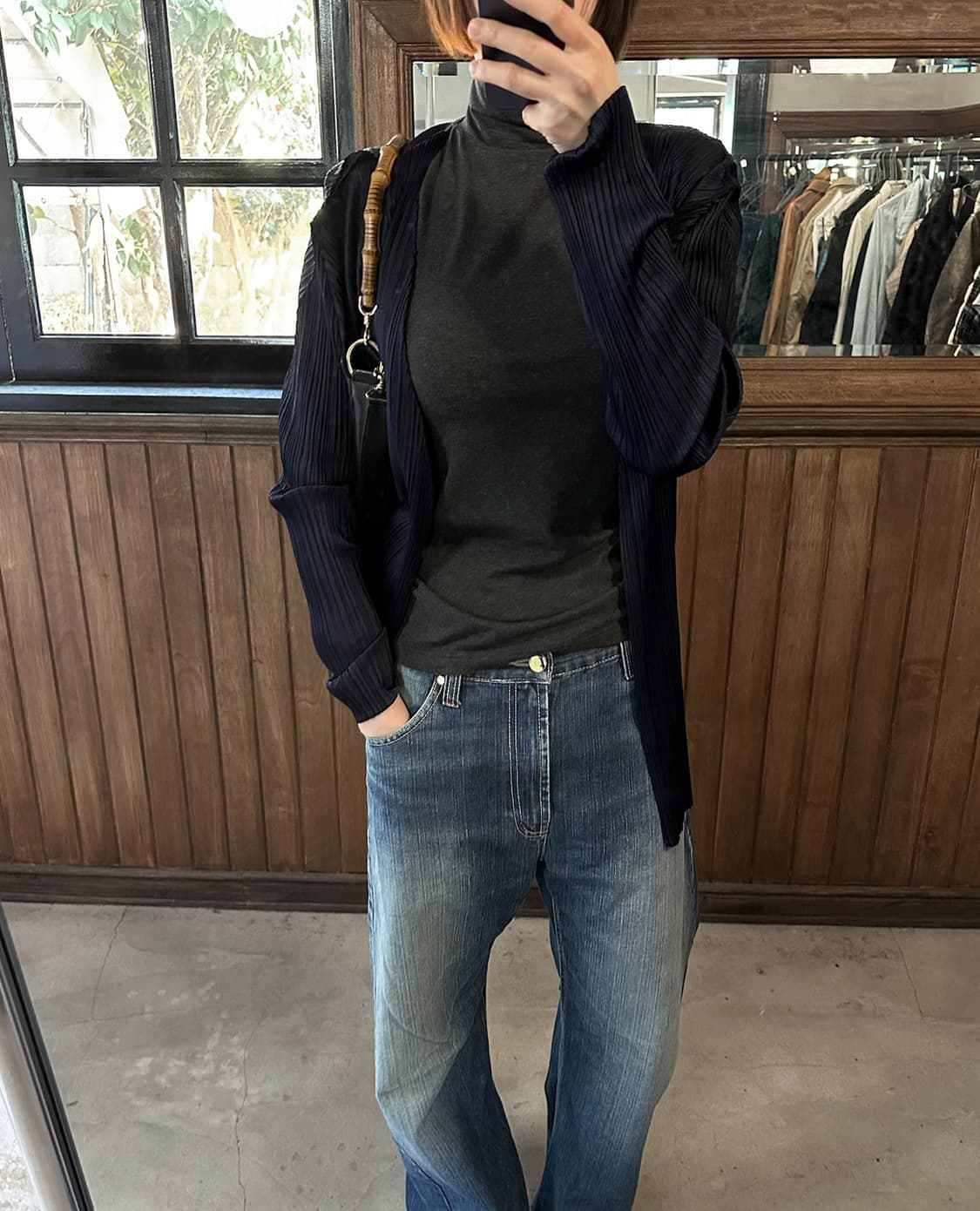 PLEATS PLEASE navy cardigan 상품이미지5