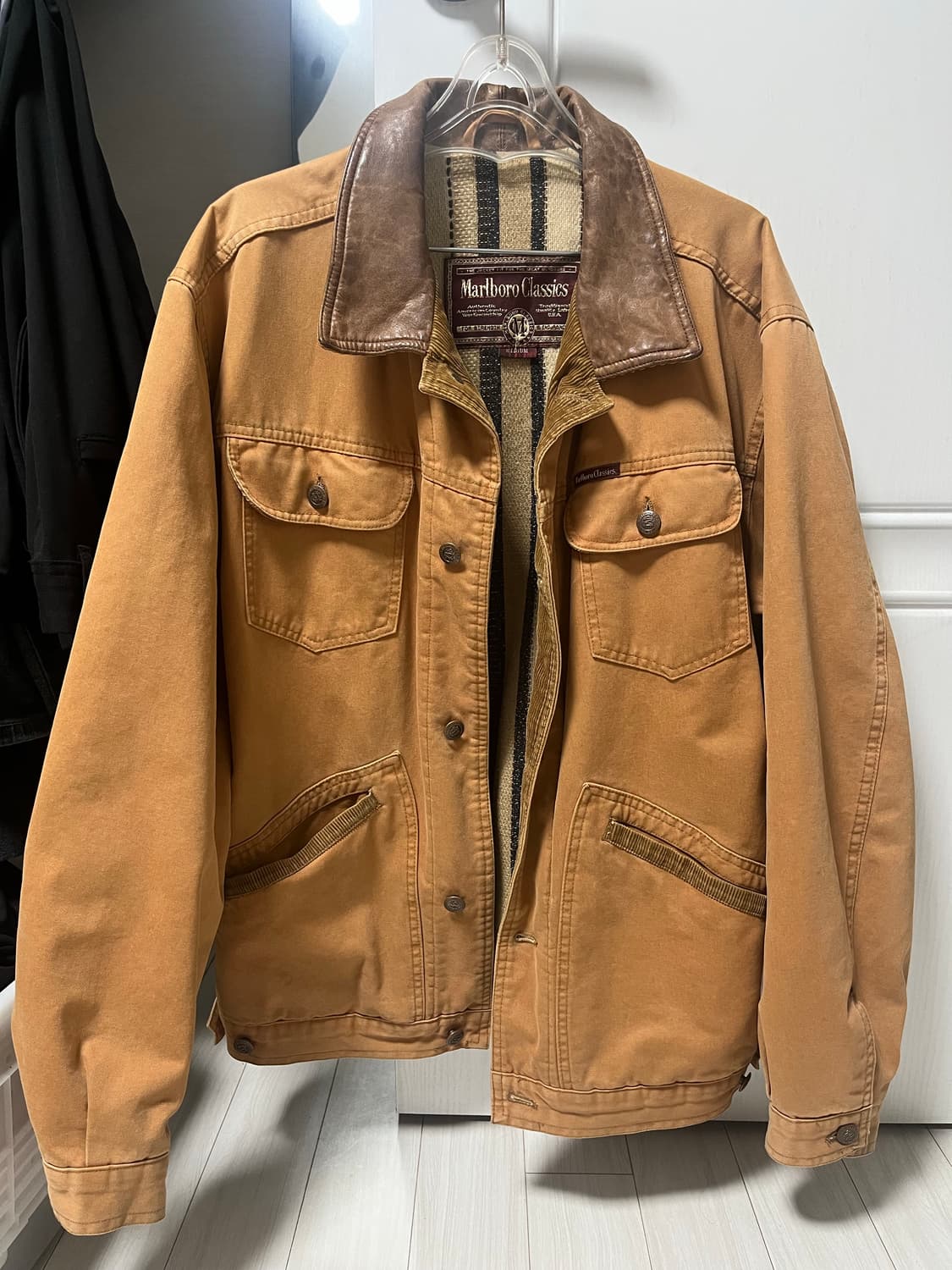 말보로 클래식 헌팅 자켓 블루종 상품이미지1