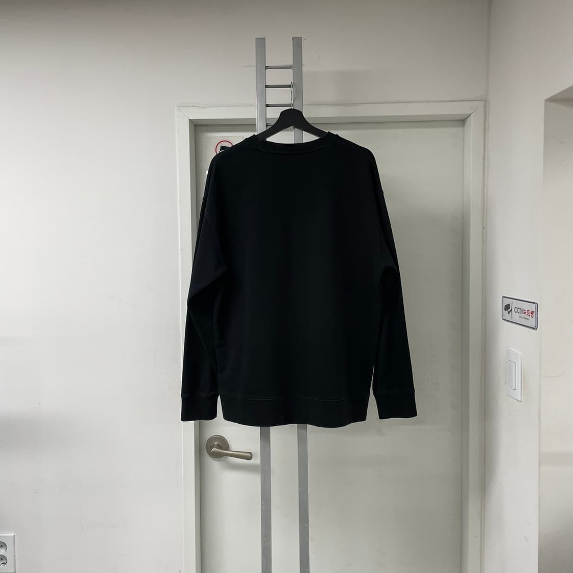 산드로 로고 맨투맨 블랙 M 상품이미지7