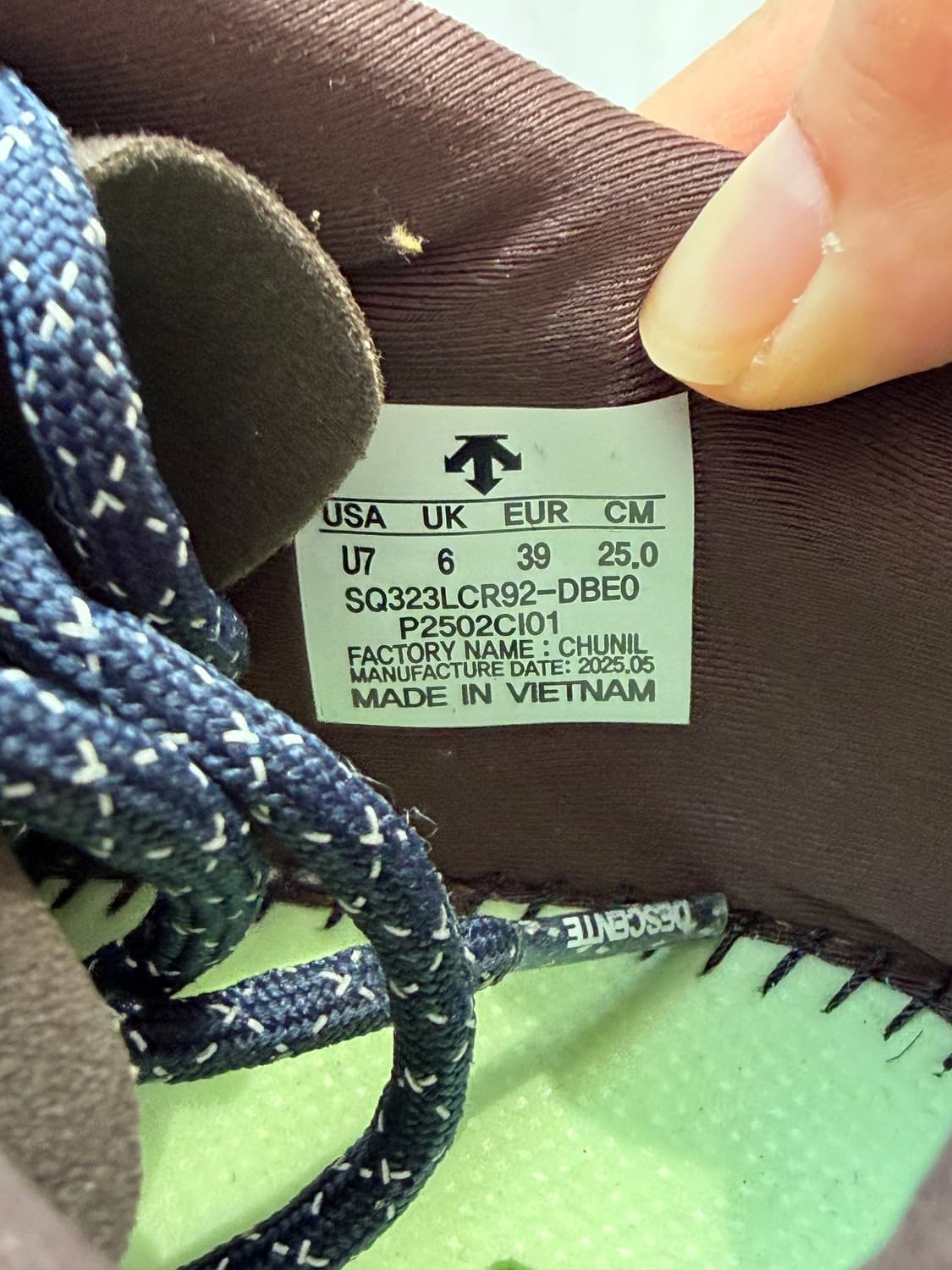 데상트 터레인디 딥브라운 상품이미지9