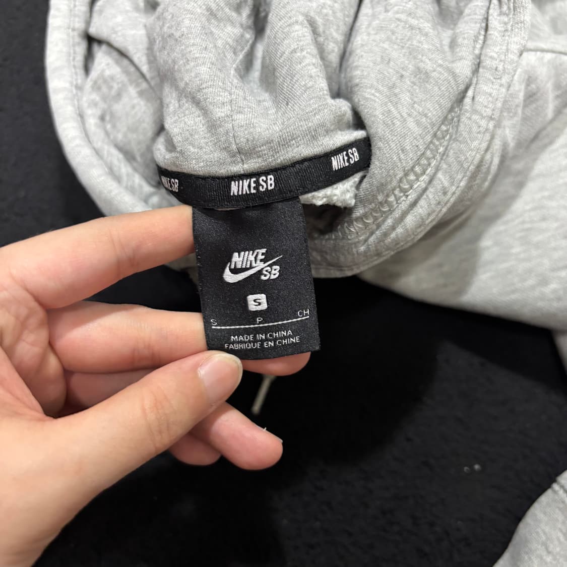 S 95 나이키SB 그레이 빅로고 후드티 상품이미지4