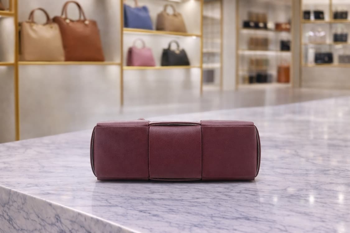 [S급] 보테가베네타 캔디 아르코 토트백 판매합니다!!! 상품이미지2