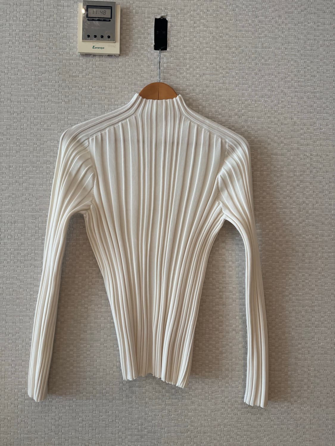 플리츠플리즈 플래닛 니트 화이트 상품이미지2