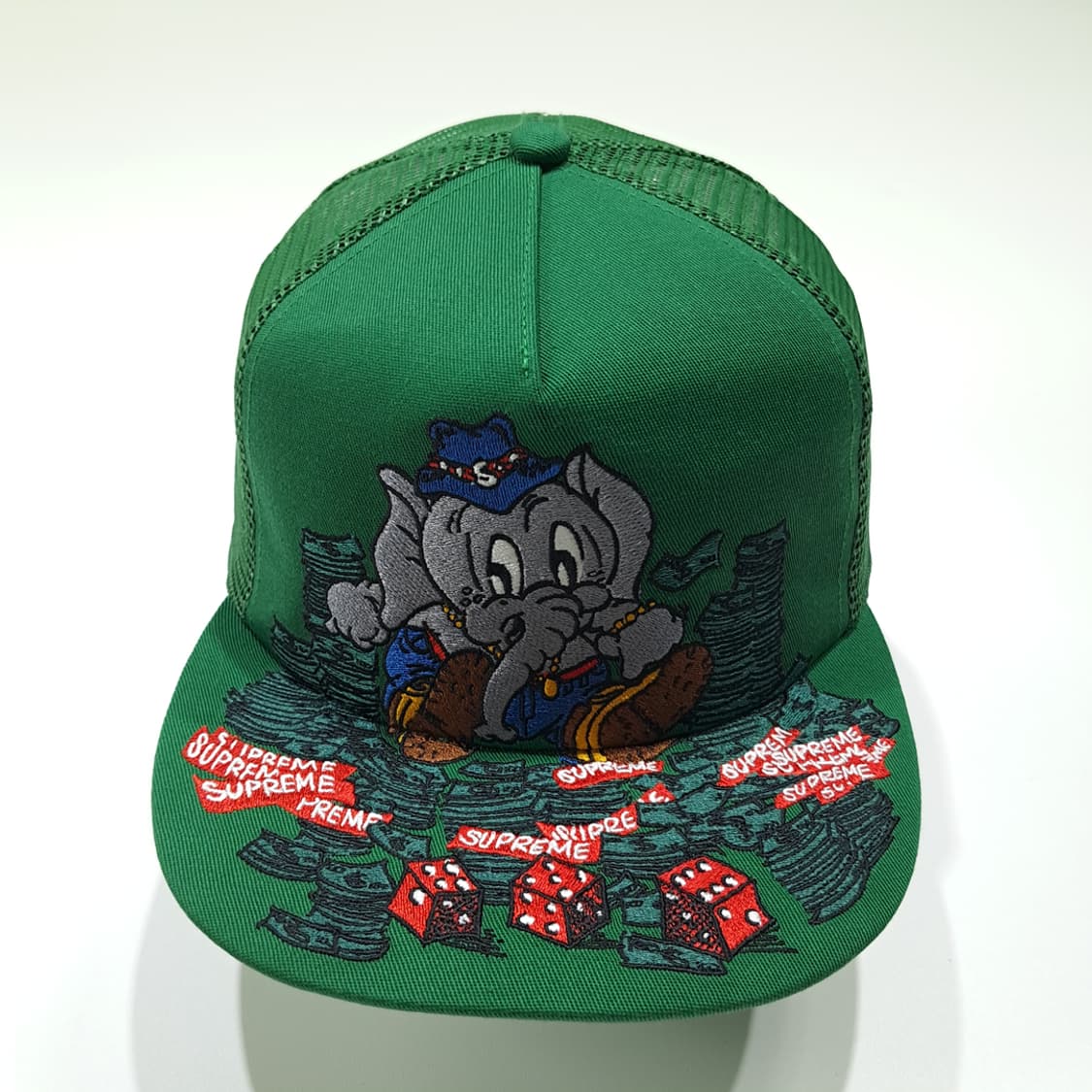CL840 슈프림 그린 코끼리 & 카지노 자수 메쉬 트러커햇 모자 상품이미지3